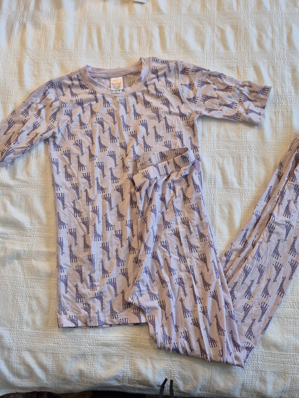 Hanna Andersson girls size 160 or 14/16 purple giraffe design pajama set NEW